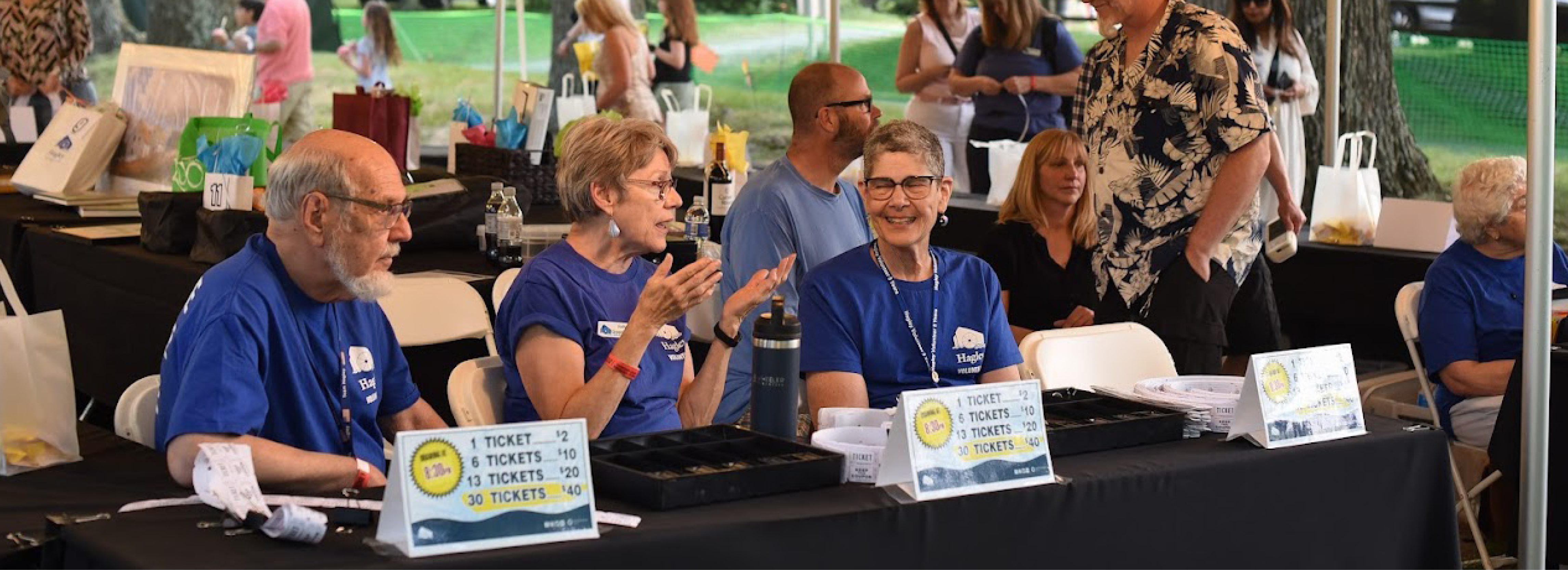 banner-2200x800-volunteer.jpg